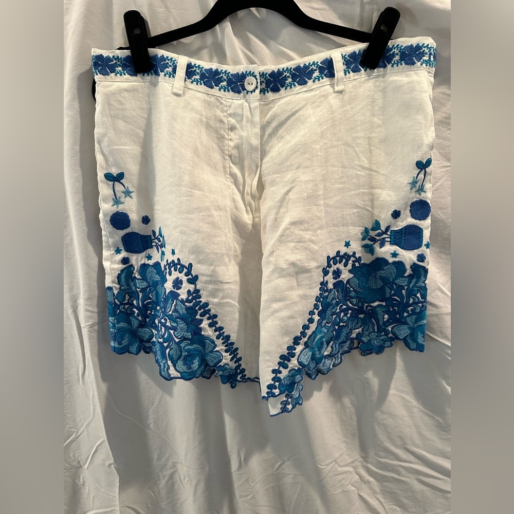 Jade White Linen embroidered shorts with Blue Accents